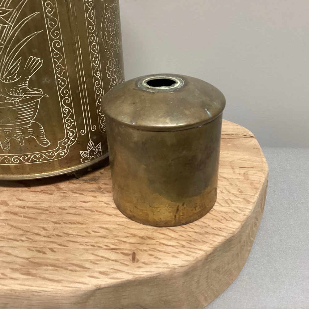 🟡 Vintage & Unique - Brass Decor Piece - Made In Hong Kong - Collectible - Picture 6 of 16